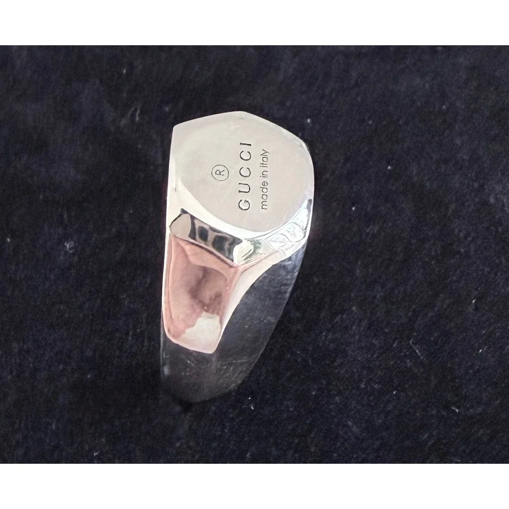Gucci Sterling Silver Trademark Plate Band Ring 779162, Sz 15 (US 7.25)